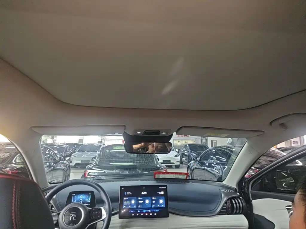 BYD Yuan Plus — миниатюра 18