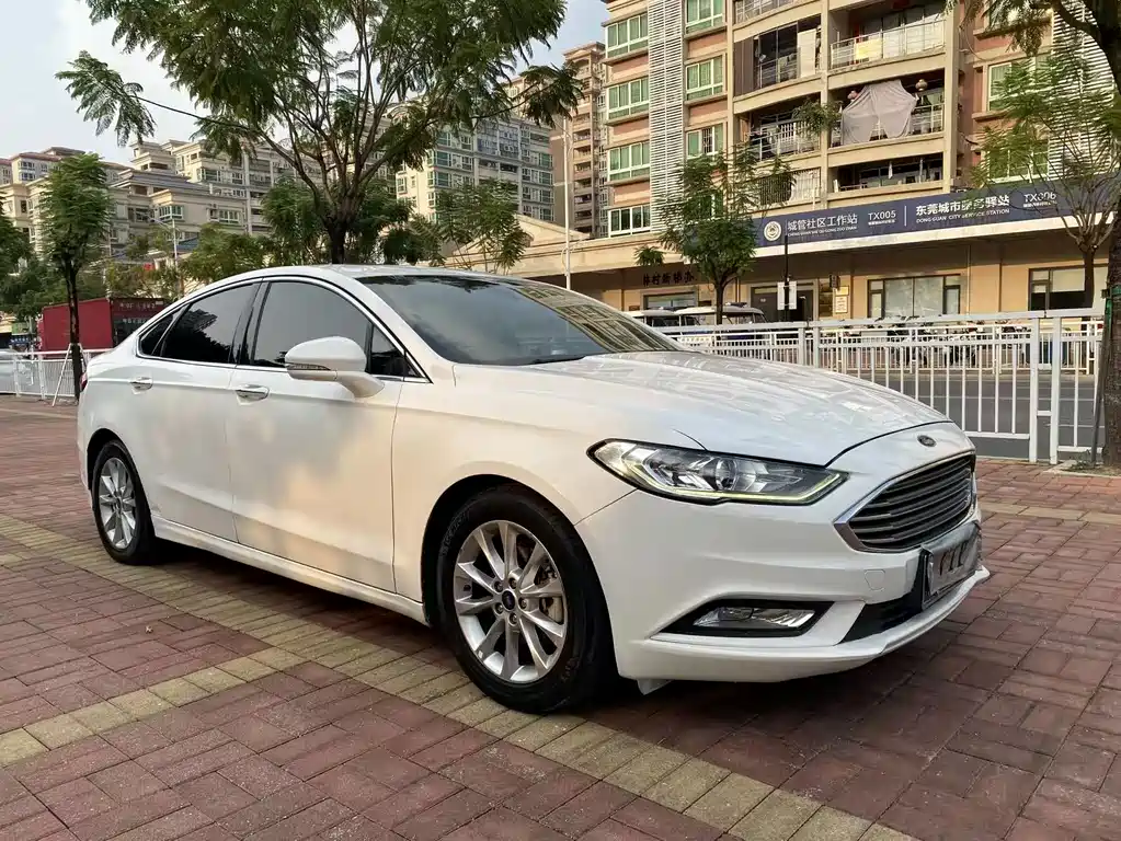 Ford Mondeo — миниатюра 3