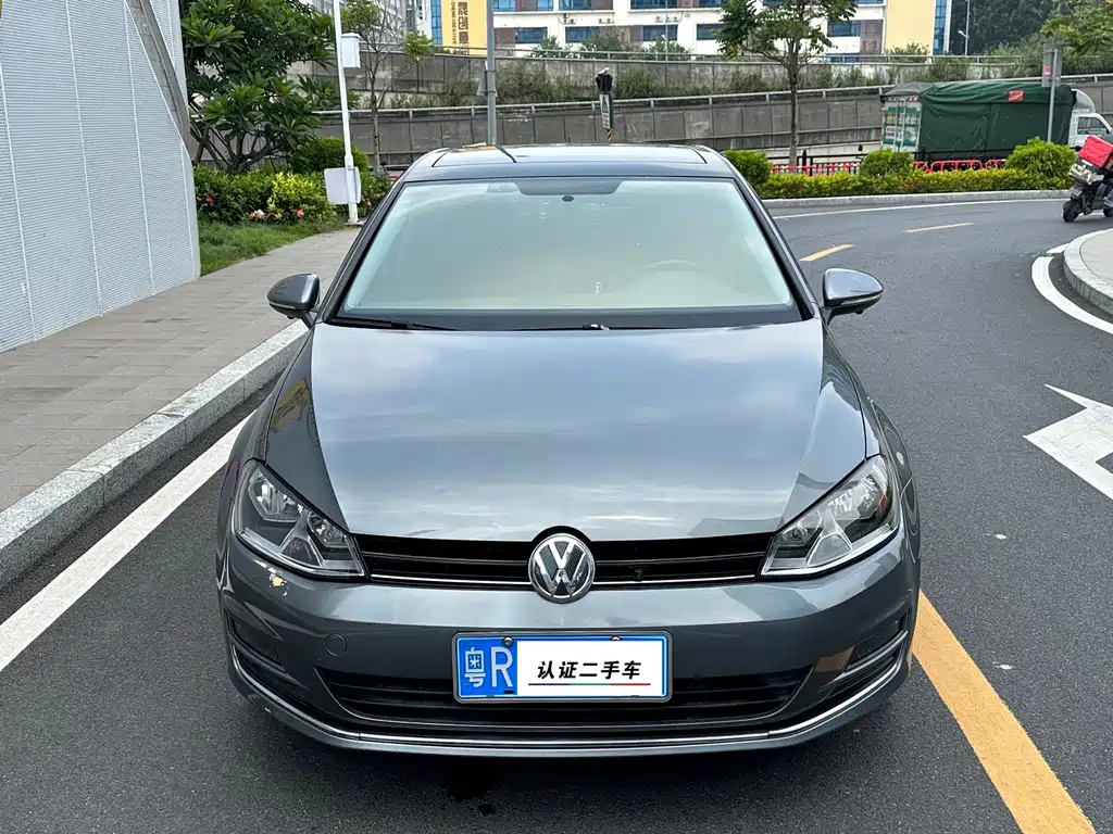 Volkswagen Golf — миниатюра 2