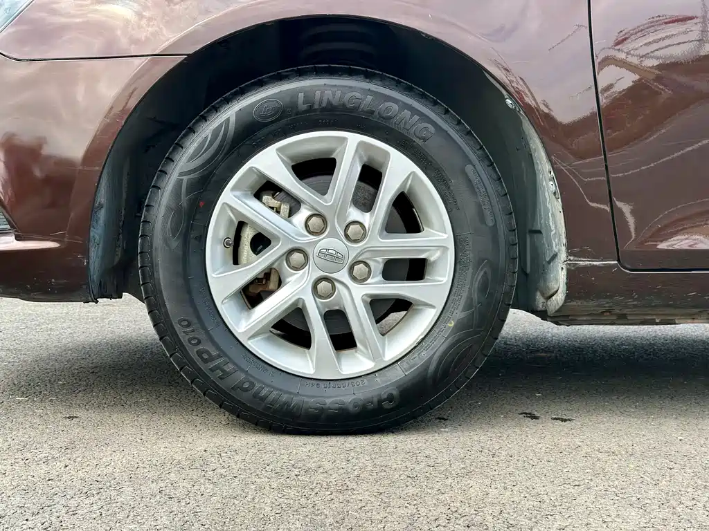 GEELY AUTOMOBILE EMGRAND