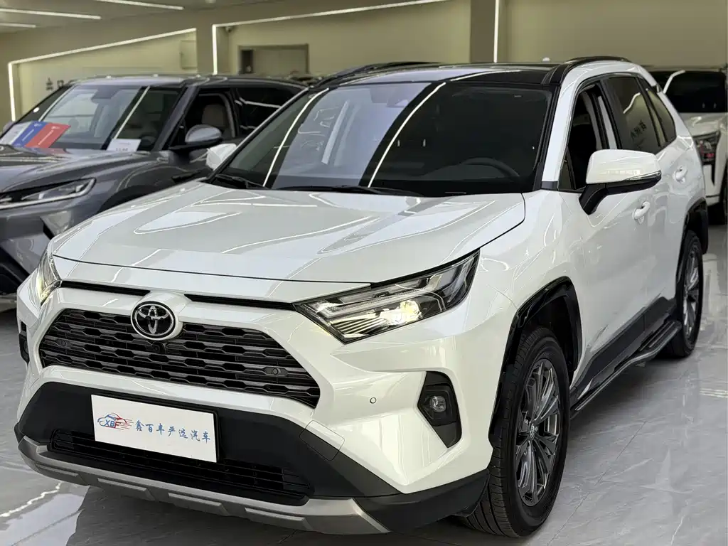 Toyota RAV4 2025