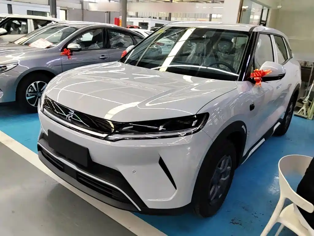 BYD Yuan UP — миниатюра 2