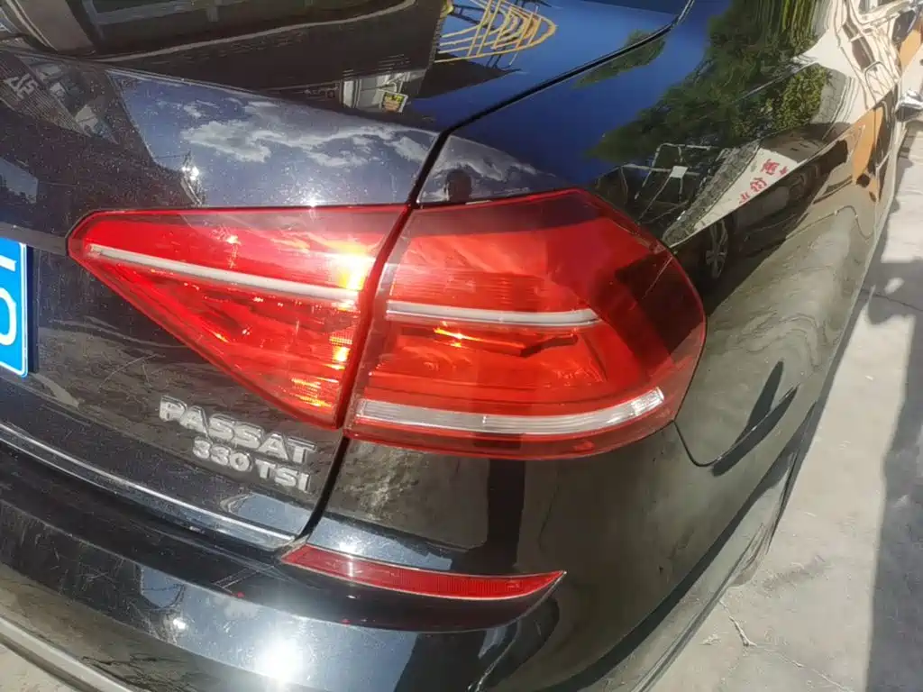 Volkswagen Passat — миниатюра 8