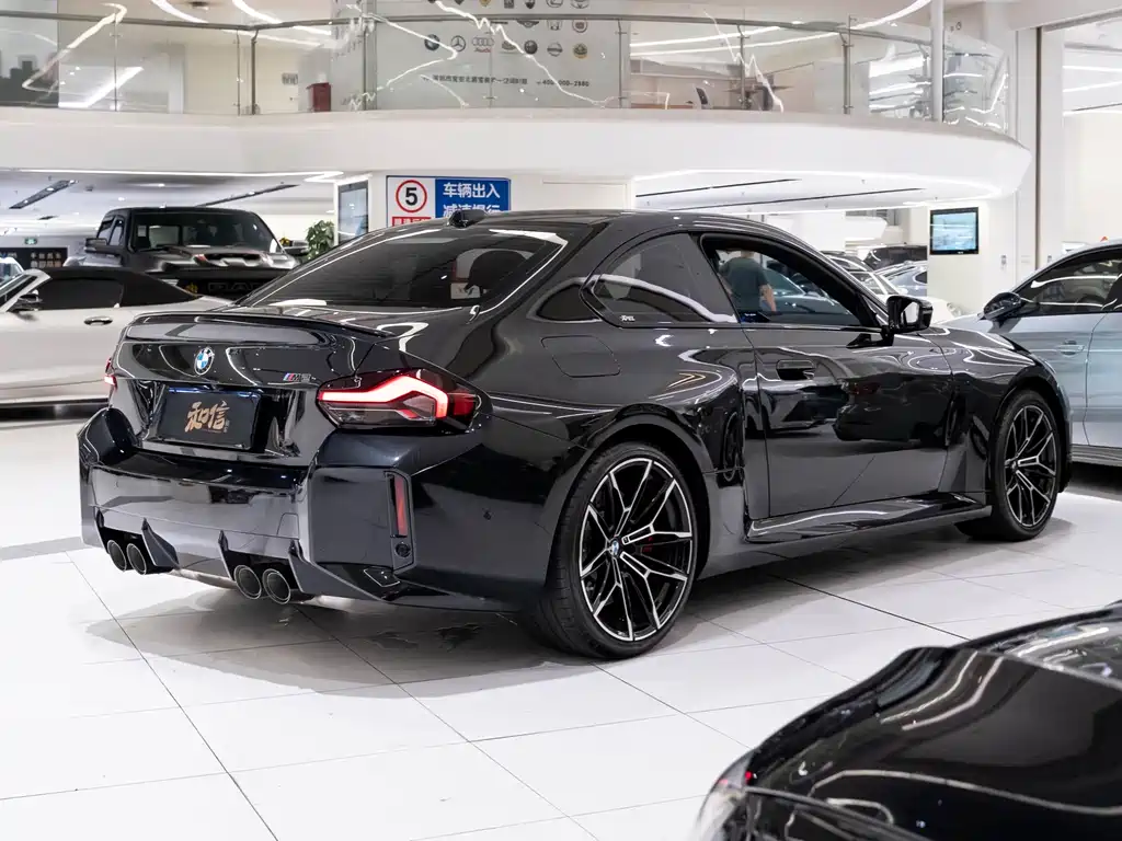 BMW M2 2024 M2