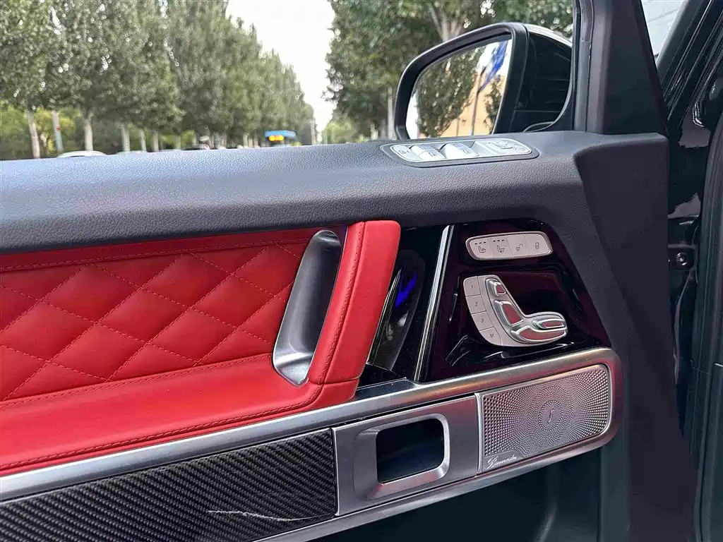 Mercedes-Benz G-Class — миниатюра 10