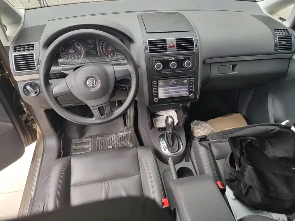 Volkswagen Touran — миниатюра 14
