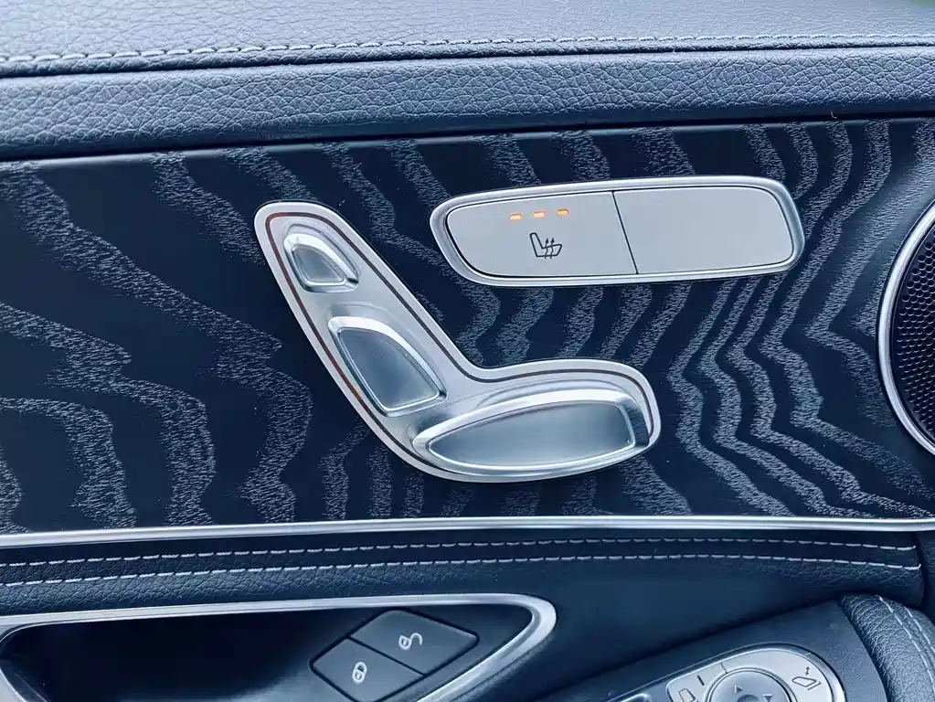 Mercedes-Benz C-Class — миниатюра 20