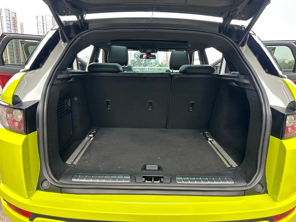 Land Rover Evoque (Import) — миниатюра 11