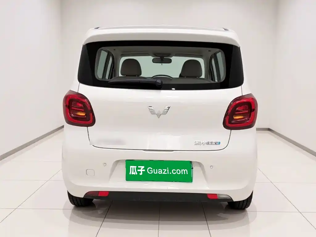 Wuling MINIEV — миниатюра 3