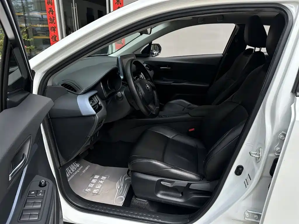 Toyota Izoa 2021 2.0L