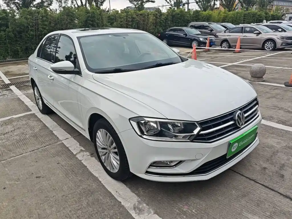 Volkswagen Bora — миниатюра 4