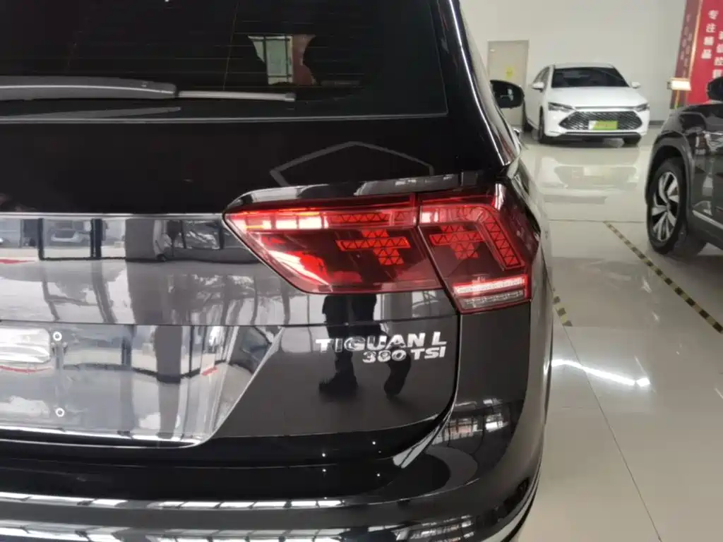 Volkswagen Tiguan L — миниатюра 8