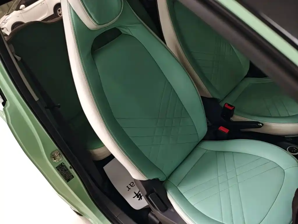 Wuling MINIEV — миниатюра 25
