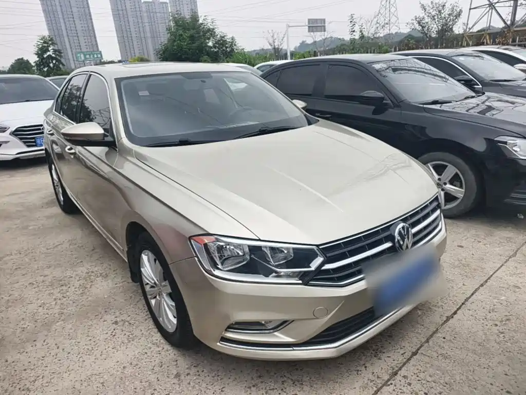 Volkswagen Bora — миниатюра 4
