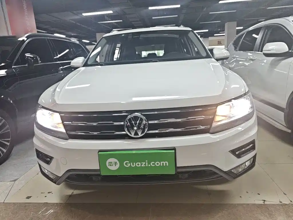 Volkswagen Tiguan L — миниатюра 3