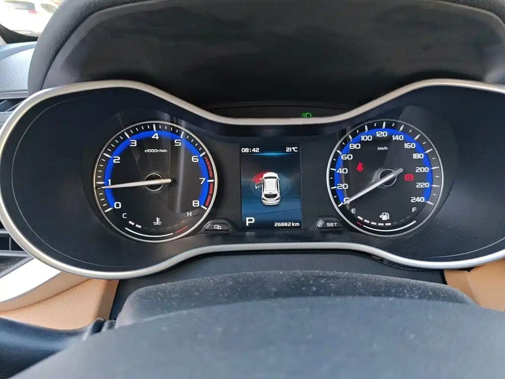 Geely Vision S1 — миниатюра 7