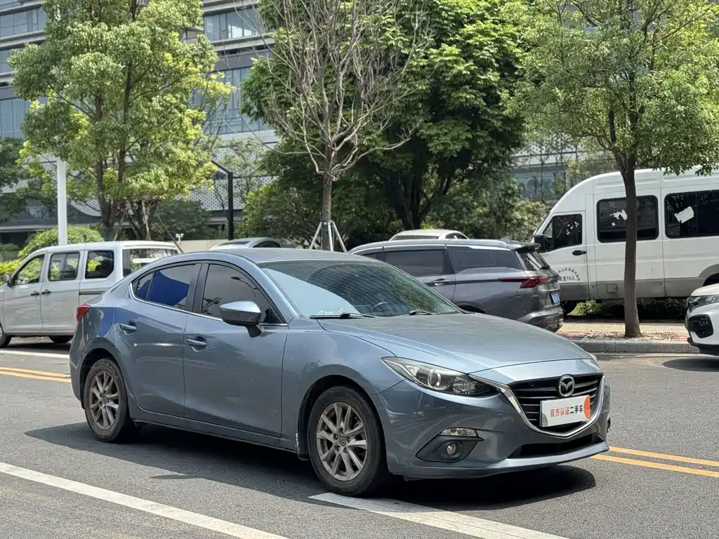 Mazda 3 Axela — миниатюра 3