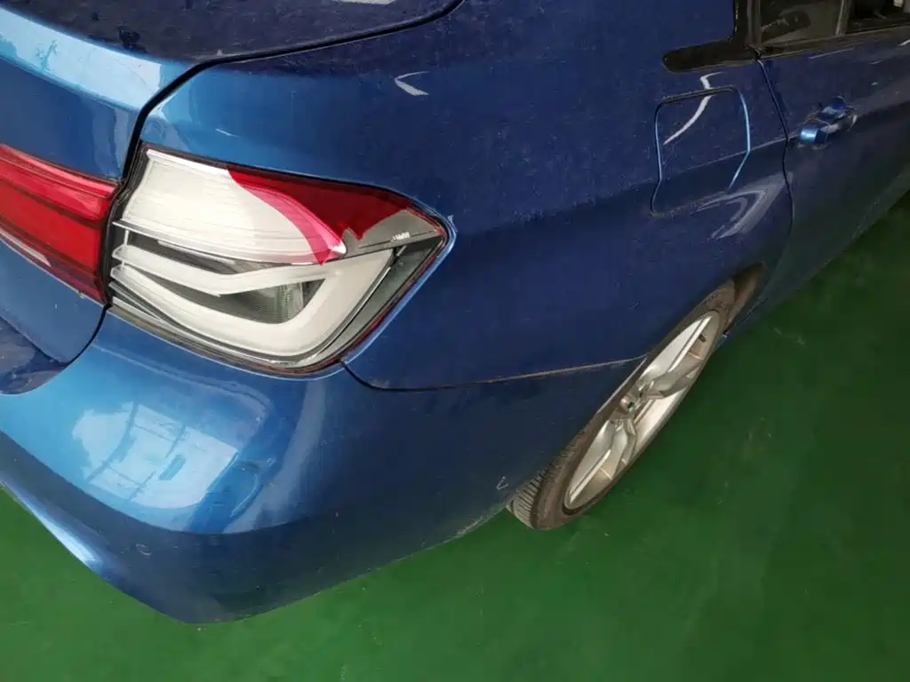 BMW 3 Series — миниатюра 8