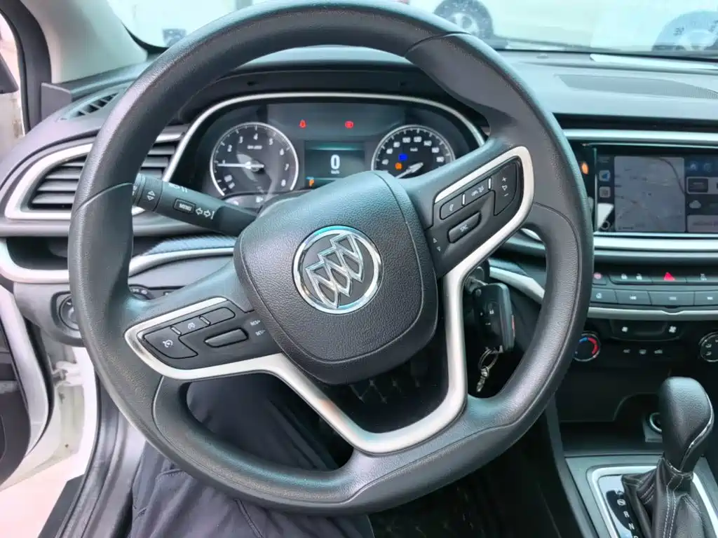Buick Excelle — миниатюра 11