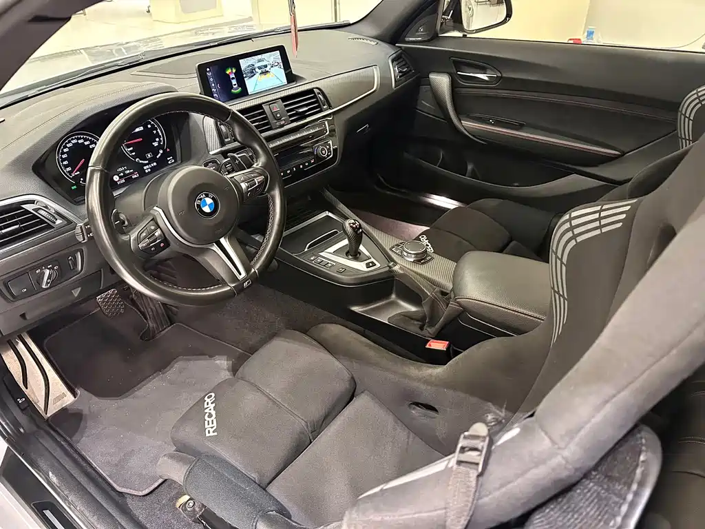 BMW M2 — миниатюра 9