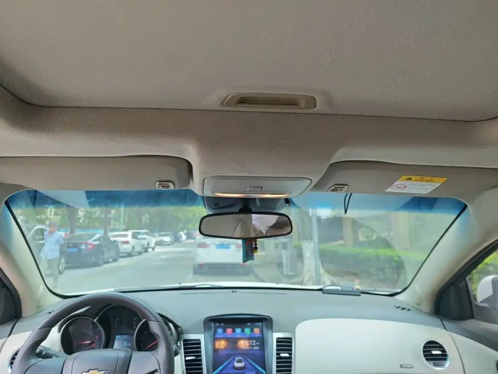 Chevrolet Cruze — миниатюра 9
