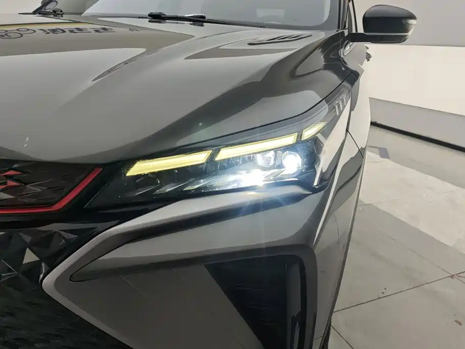 Geely Binyue — миниатюра 5