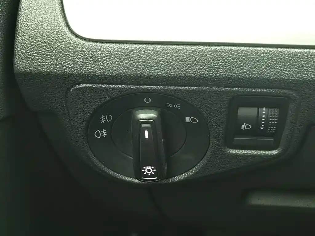 Volkswagen Lamando — миниатюра 21