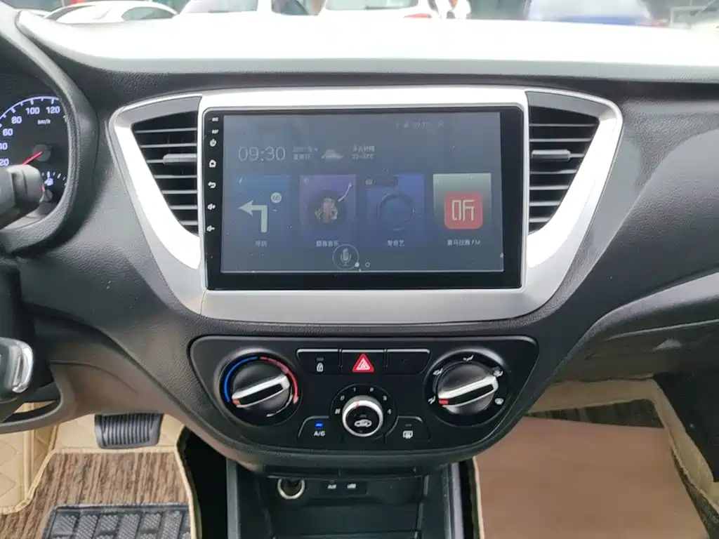 Hyundai Verna — миниатюра 13