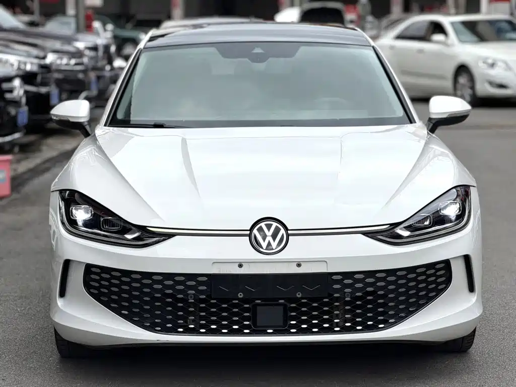Volkswagen Lamando — миниатюра 2