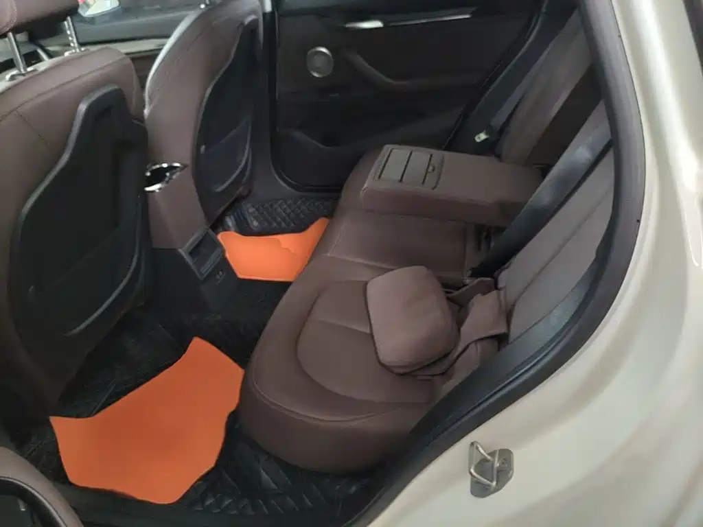 BMW X1 — миниатюра 17