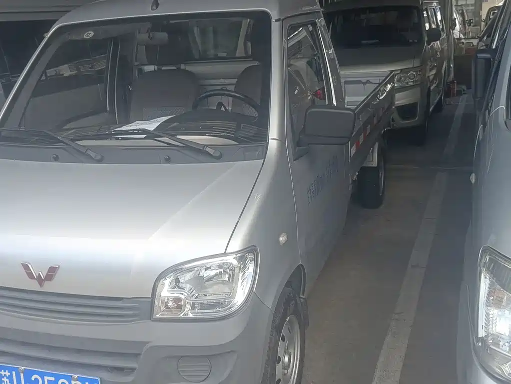 Wuling Zhiguang Mini Truck — миниатюра 12