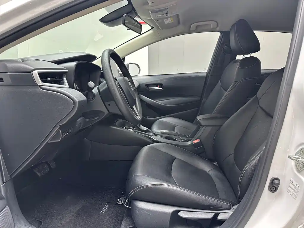Toyota Corolla — миниатюра 4