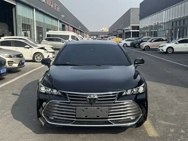 TOYOTA ASIAN DRAGON