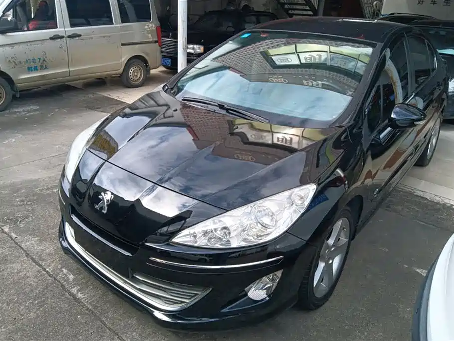Peugeot 408 2013