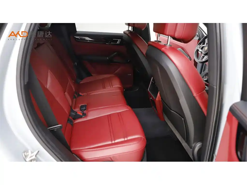 Porsche Cayenne Hybrid — миниатюра 8