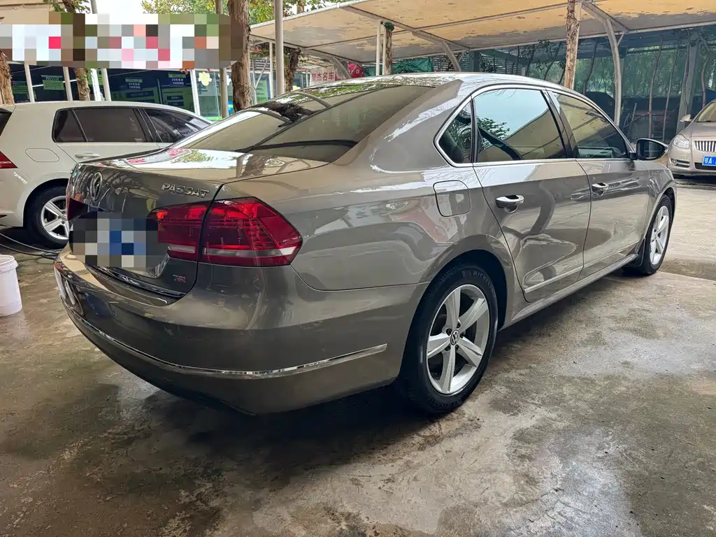 Volkswagen Passat — миниатюра 10