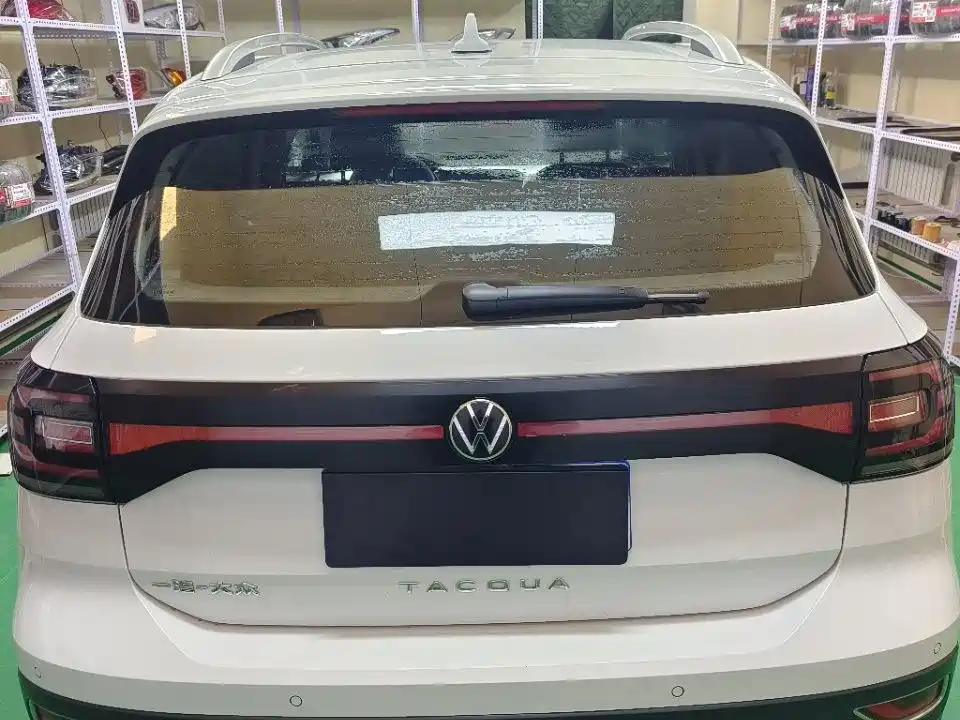 VOLKSWAGEN EXPLORING THE SHADOW