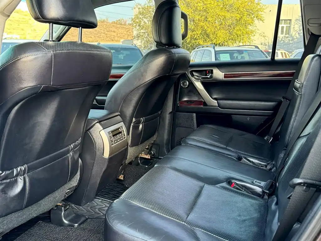 Lexus GX — миниатюра 6