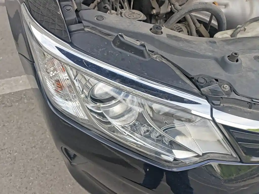 Toyota Camry — миниатюра 11
