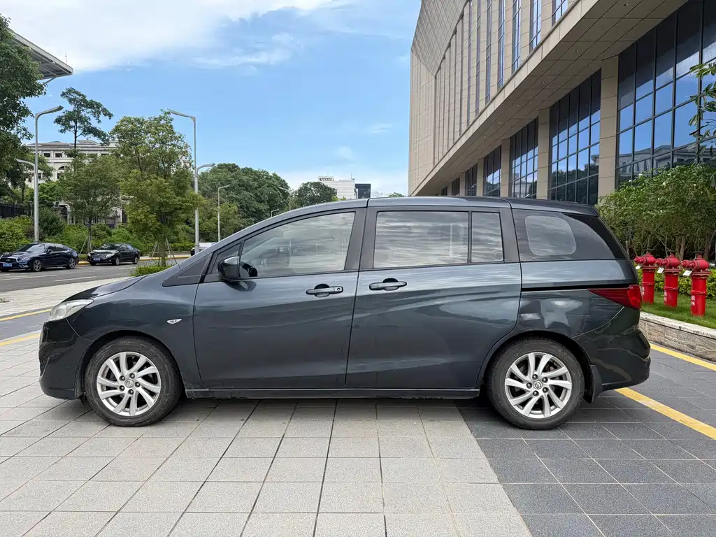 Mazda 5 — миниатюра 9