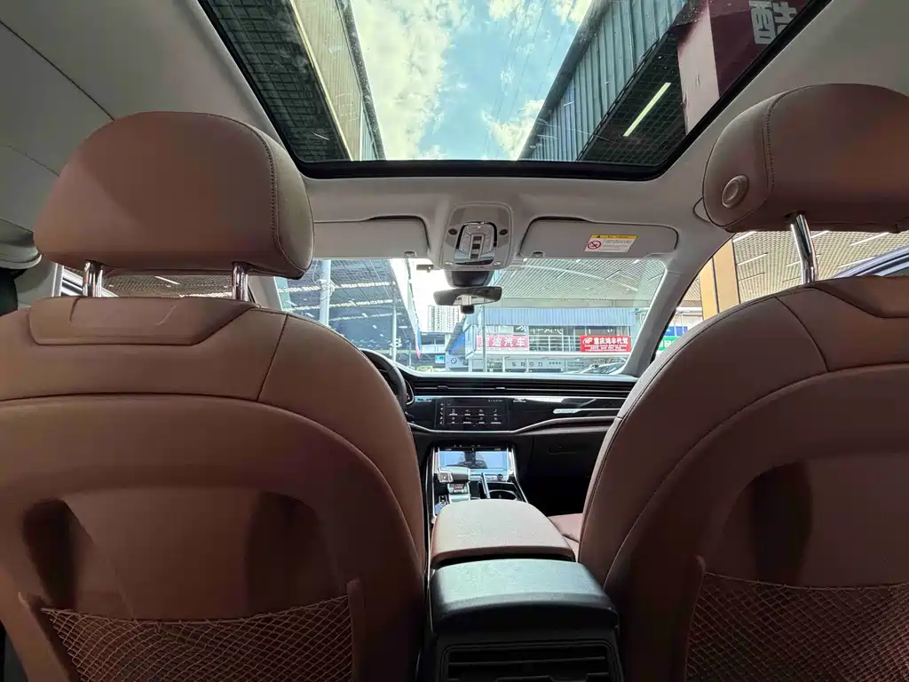 Audi Q7 — миниатюра 21