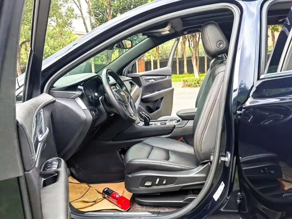 Cadillac XT5 — миниатюра 9