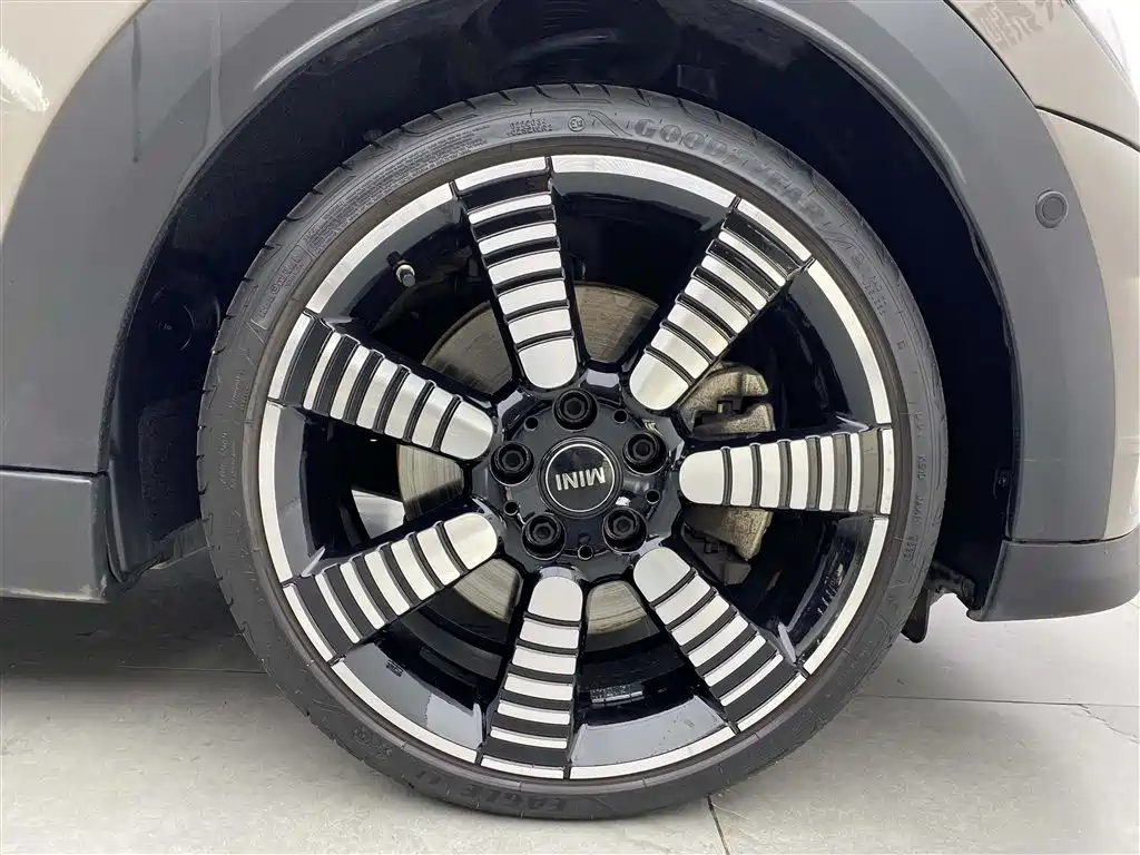 MINI Mini — миниатюра 36