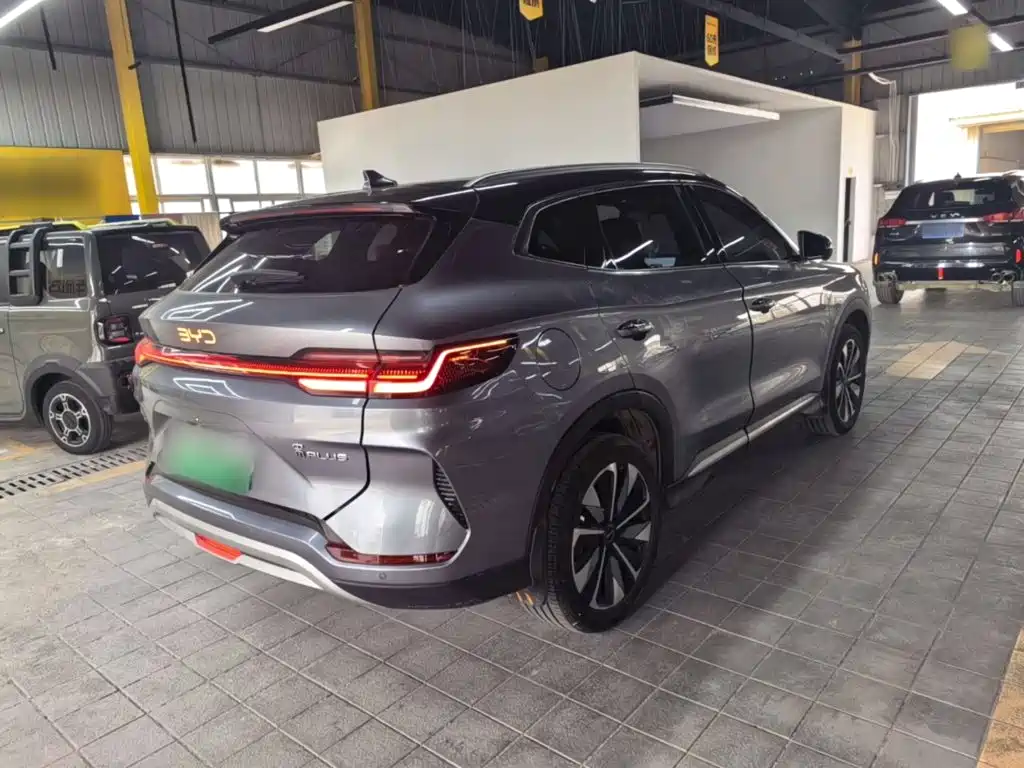 BYD PLUS New Energy — миниатюра 7
