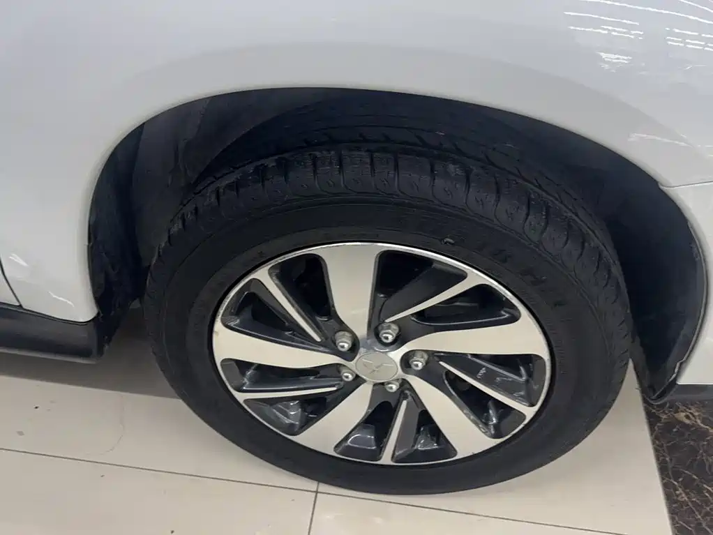 Mitsubishi ASX — миниатюра 26