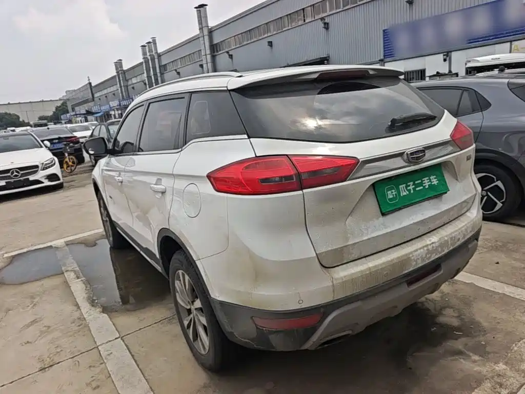 Geely Boyue — миниатюра 5