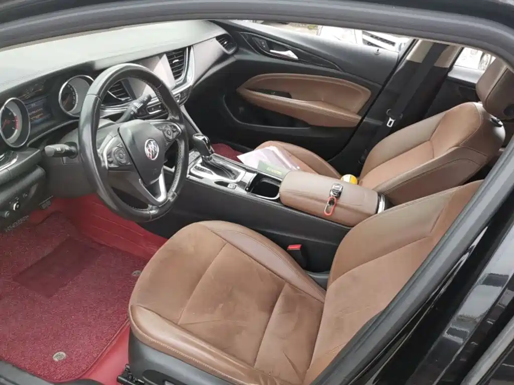 Buick Regal — миниатюра 15
