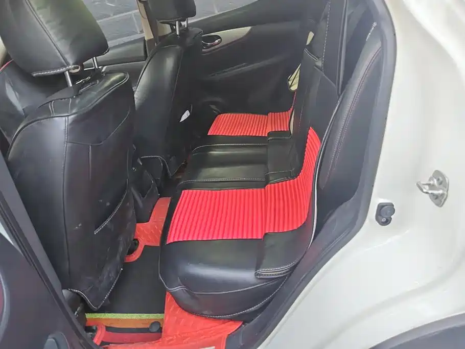 Nissan Qashqai — миниатюра 11