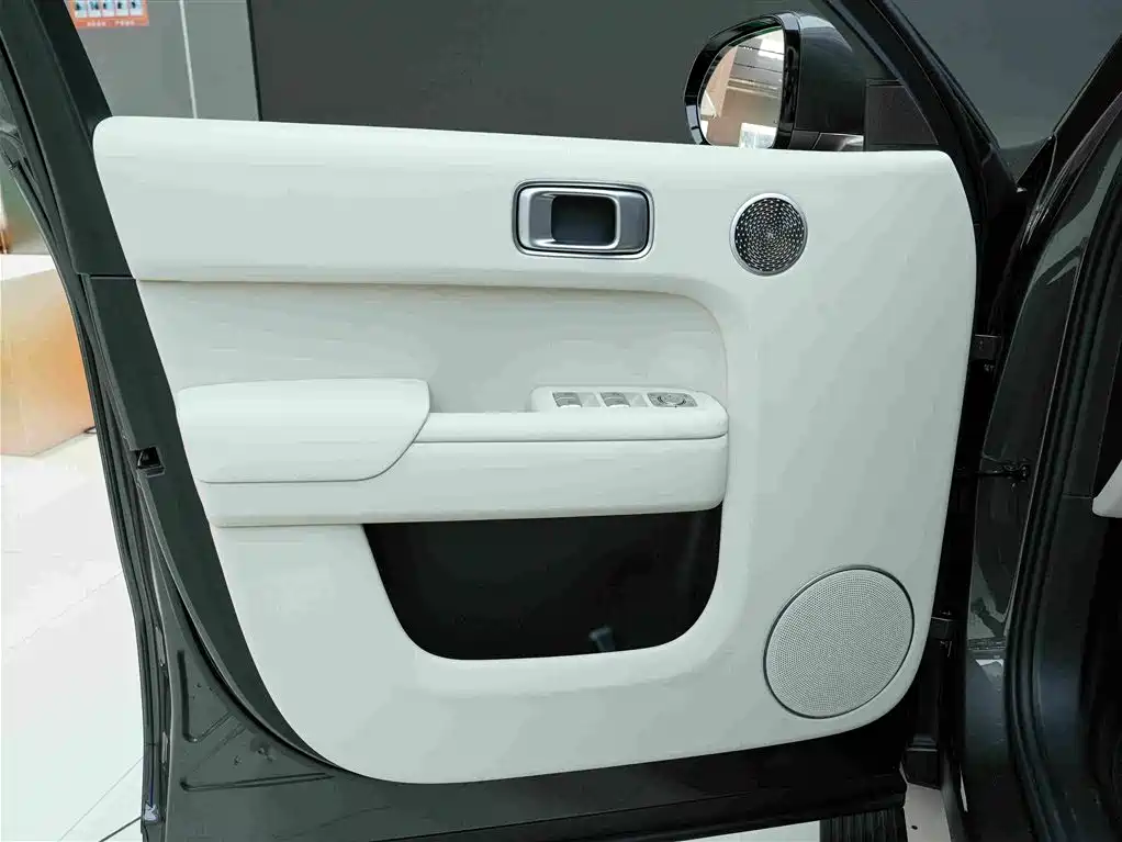 Li Auto Li L9 — миниатюра 16