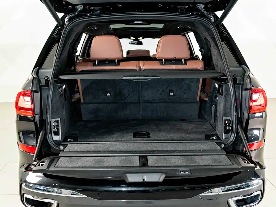 BMW X7 — миниатюра 25